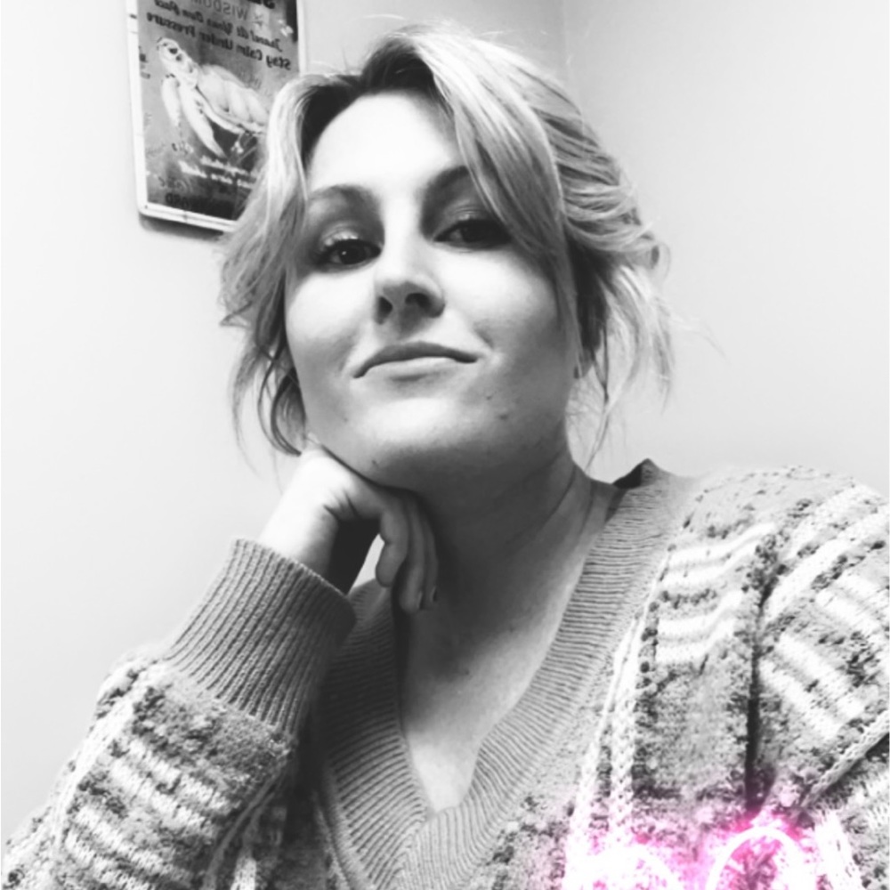 Meet your Posher, Brie